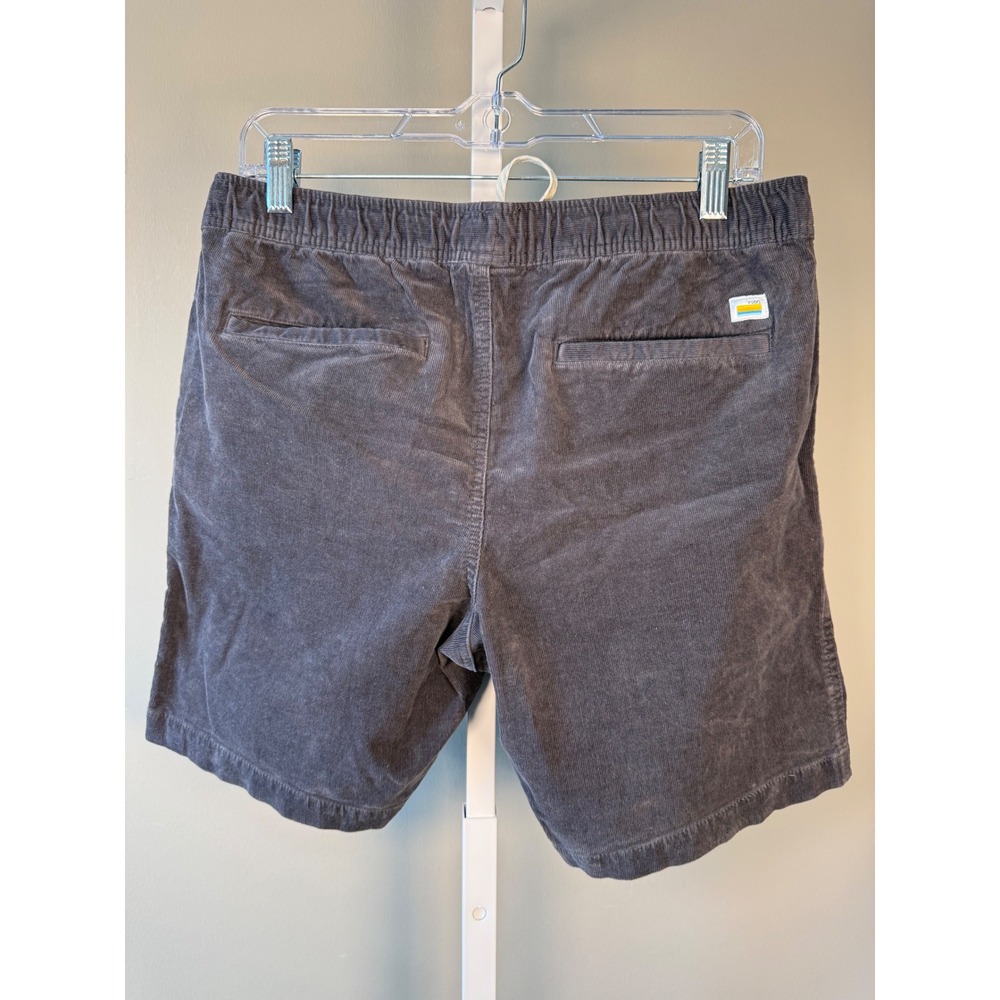 Vuori Men's Flat Front Shorts in Charcoal Blue - Picture 4 of 8